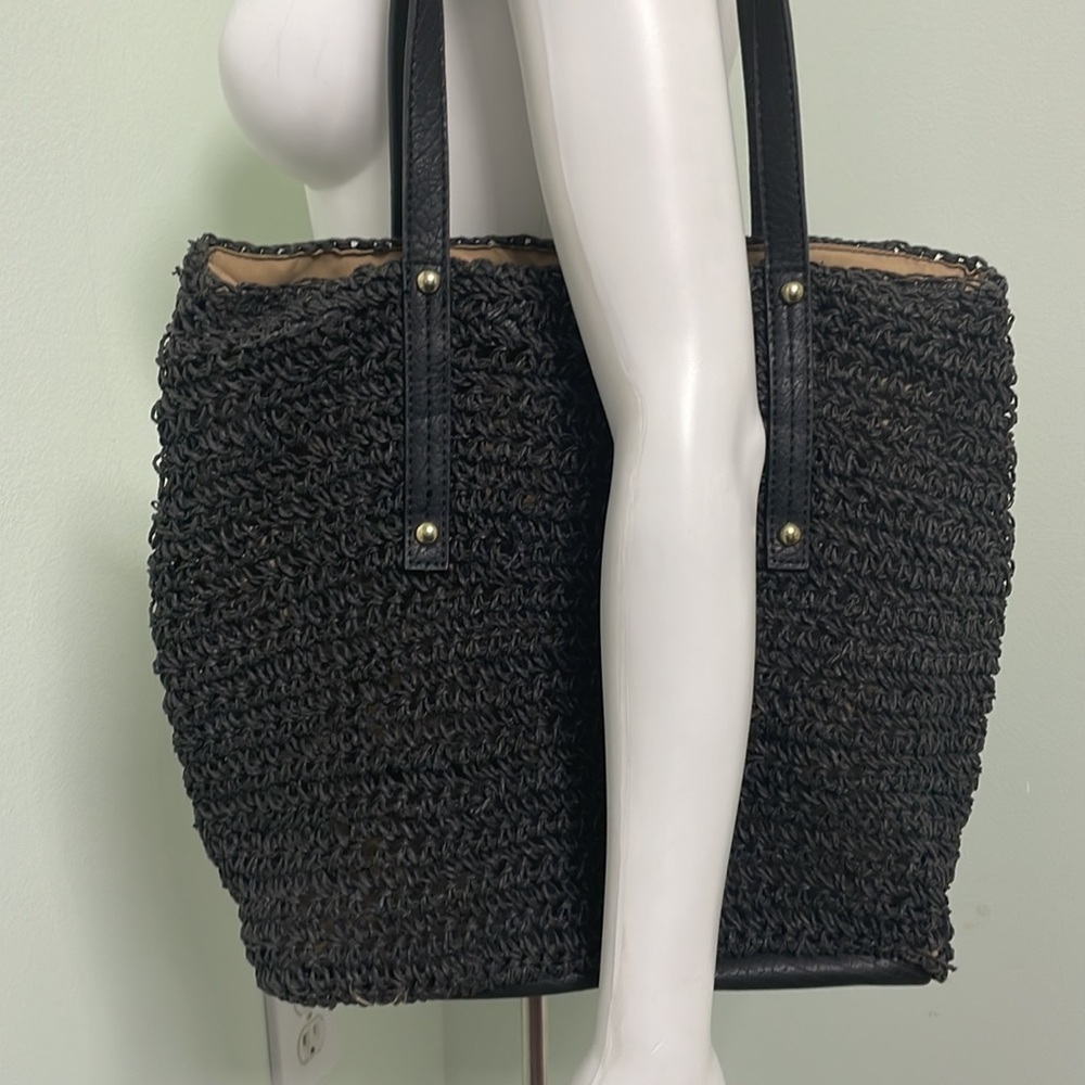 Woven neutral tote bag - Picture 3 of 6